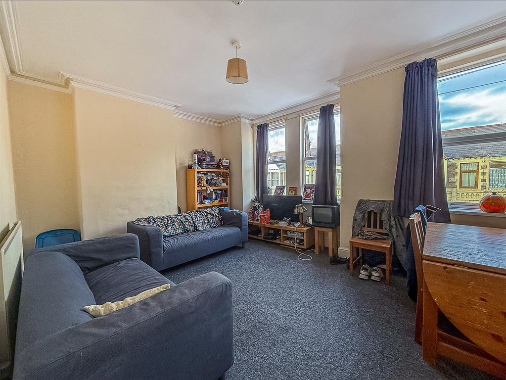 Property photo 3 of 14 3-4.Jpg