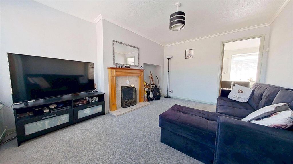 Property photo 3 of 10 Picture No. 01