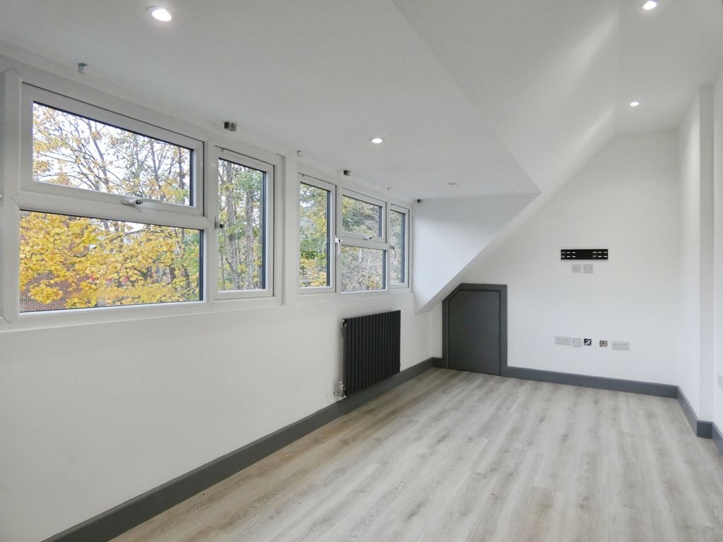 Property photo 1 of 6 Reception Room
