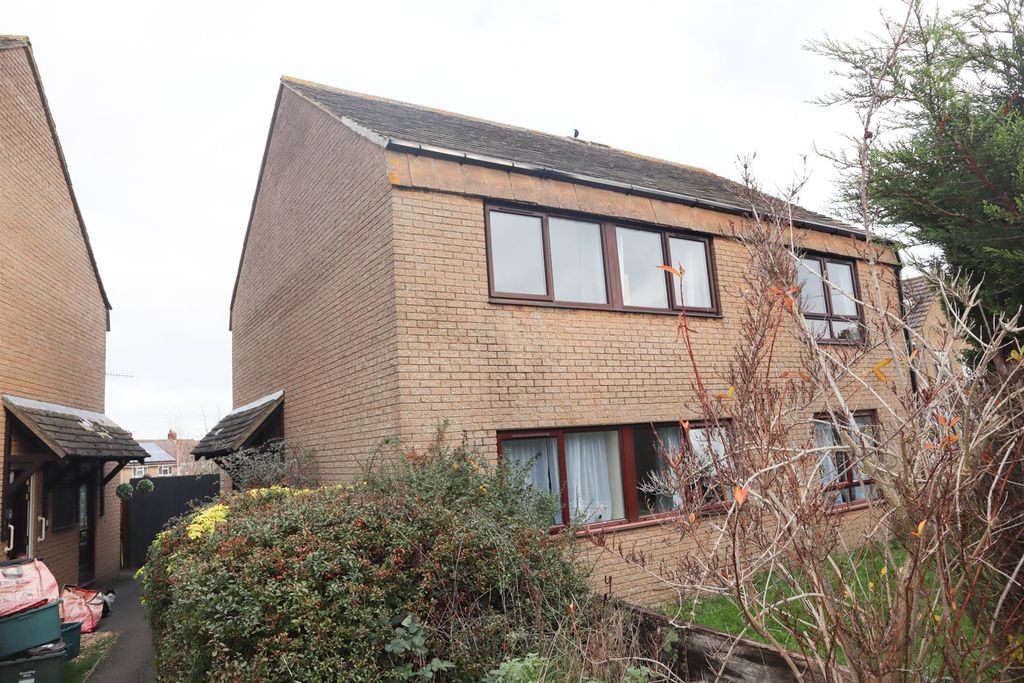 Property photo 1 of 10 Front Photo