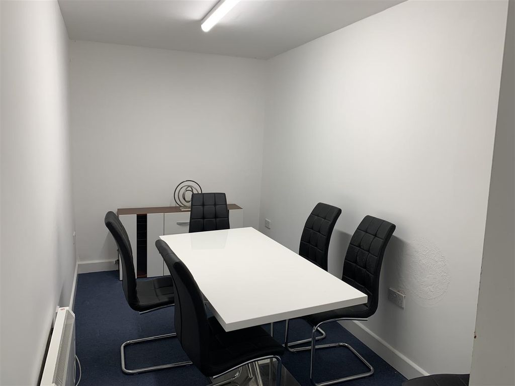 Property photo 3 of 8 Img_0887.Jpg