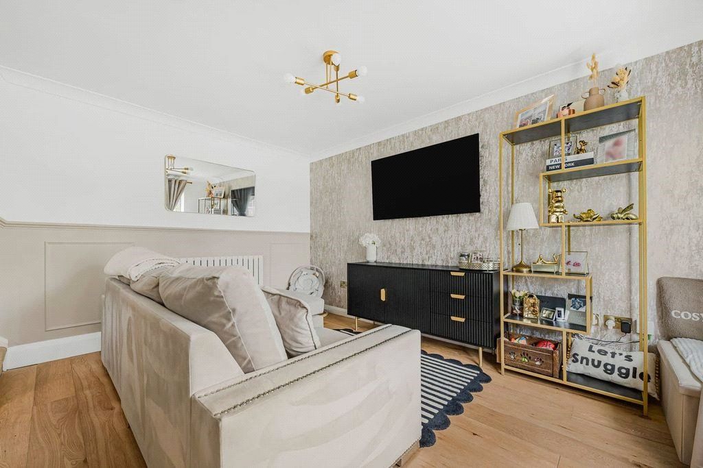 Property photo 1 of 18 Picture No. 06