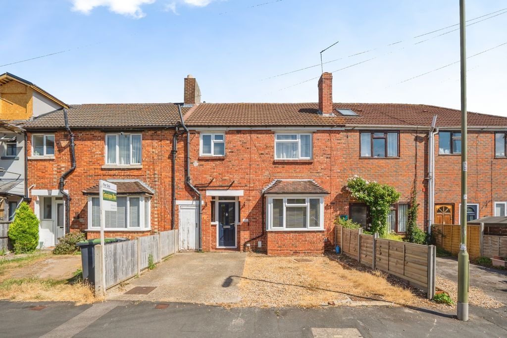 Property photo 1 of 17 Pbox-Img.Jpg