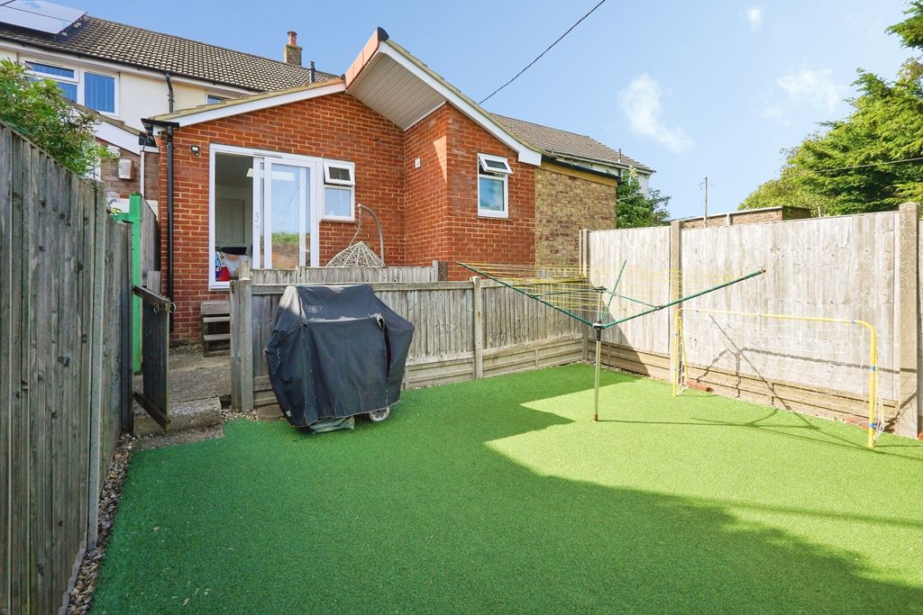 Property photo 2 of 17 Pbox-Img.Jpg