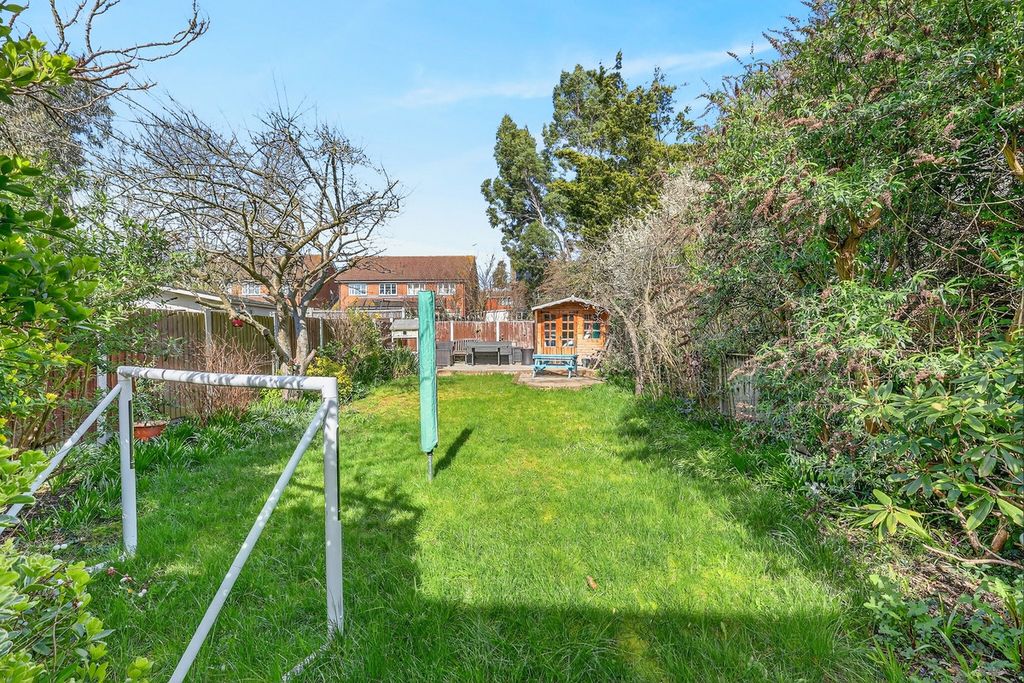 Property photo 3 of 21