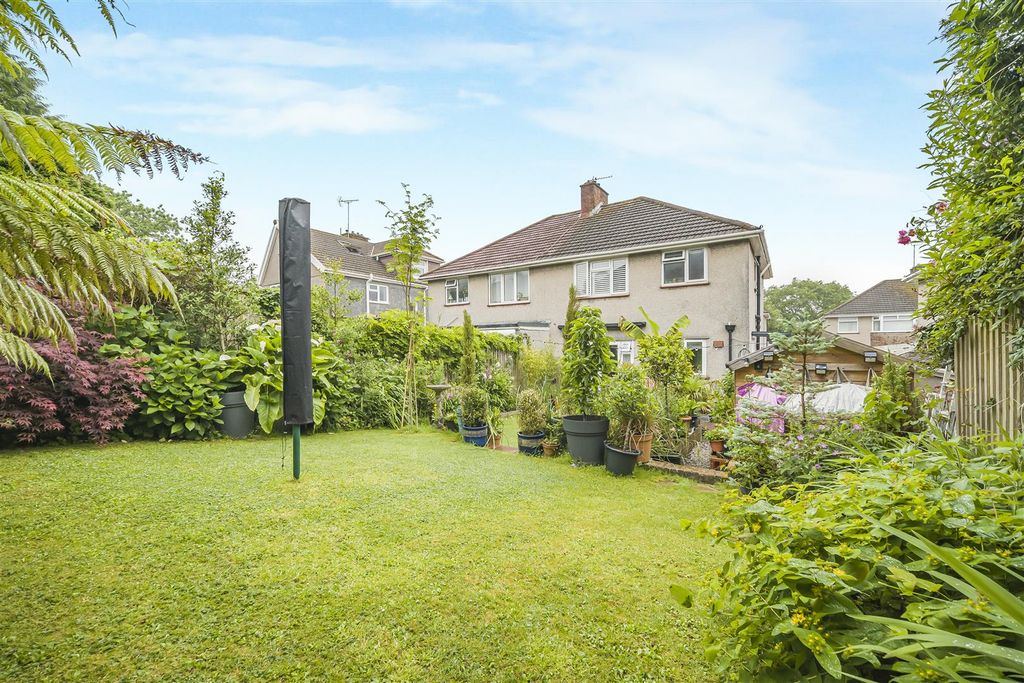 Property photo 3 of 30