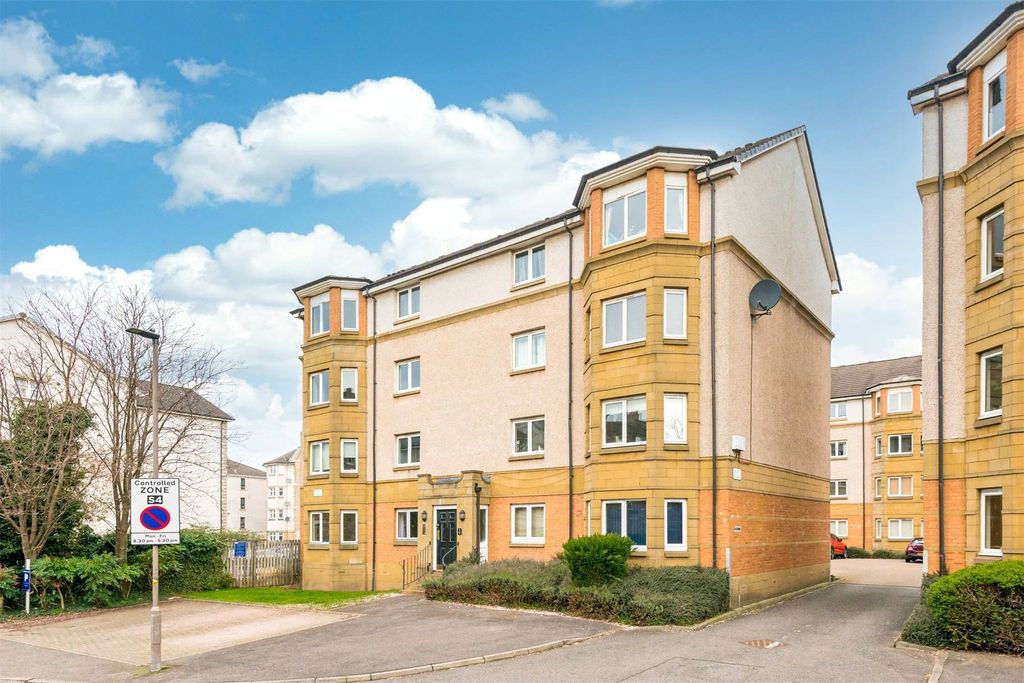 Property photo 1 of 20 Picture No. 17