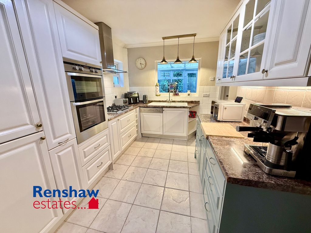 Property photo 3 of 16 K (1)