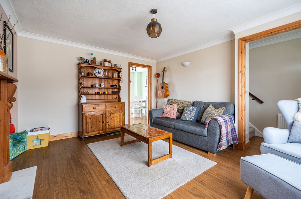 Property photo 3 of 12 1429234-19-69c670...