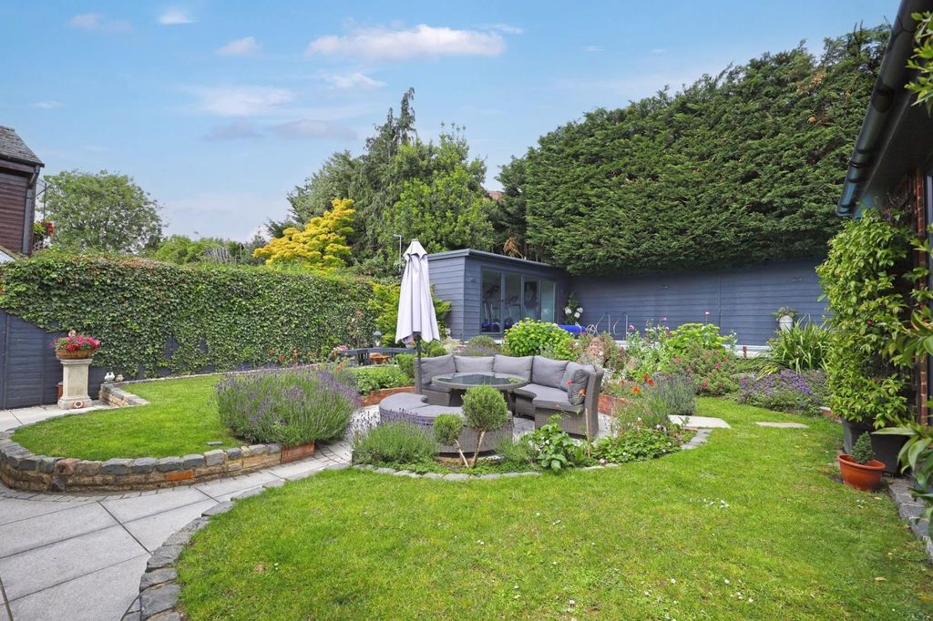 Additional image 26 of 3 bed detached bungalow for saleHomefield Close, Epping CM16
