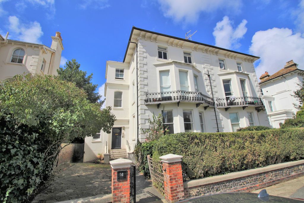 Property photo 1 of 17 25