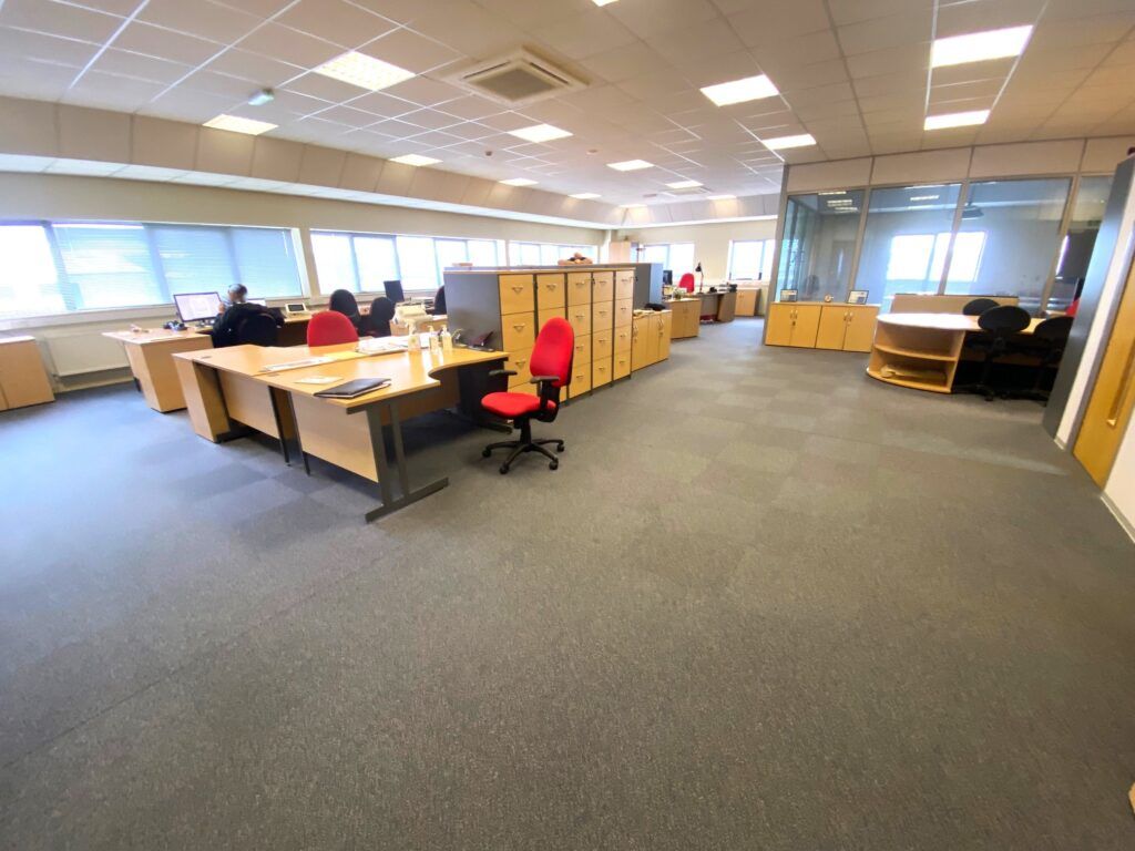 Property photo 2 of 8