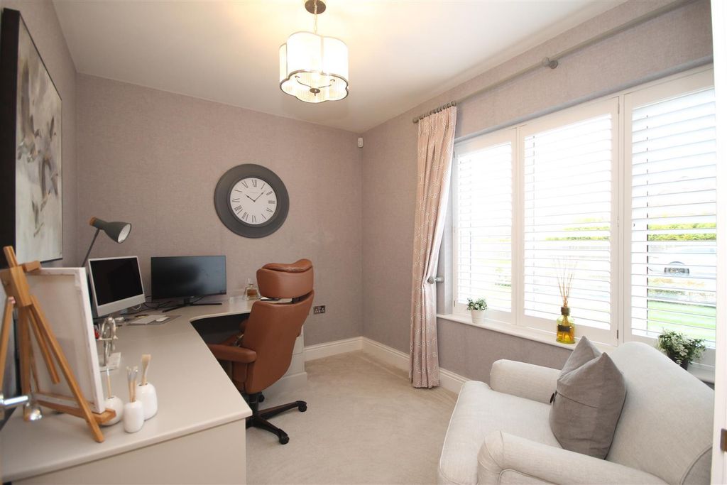 Additional image 10 of 5 bed detached house for saleEachwick Drive, Medburn, Newcastle Upon Tyne NE20