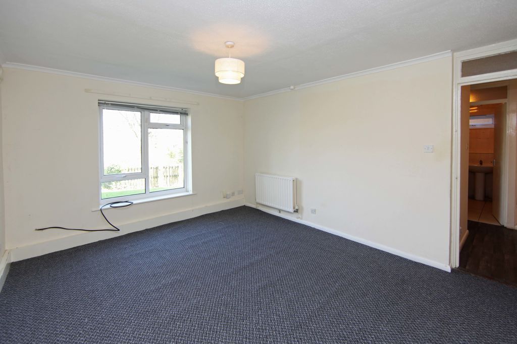 Property photo 3 of 14 Photo 3