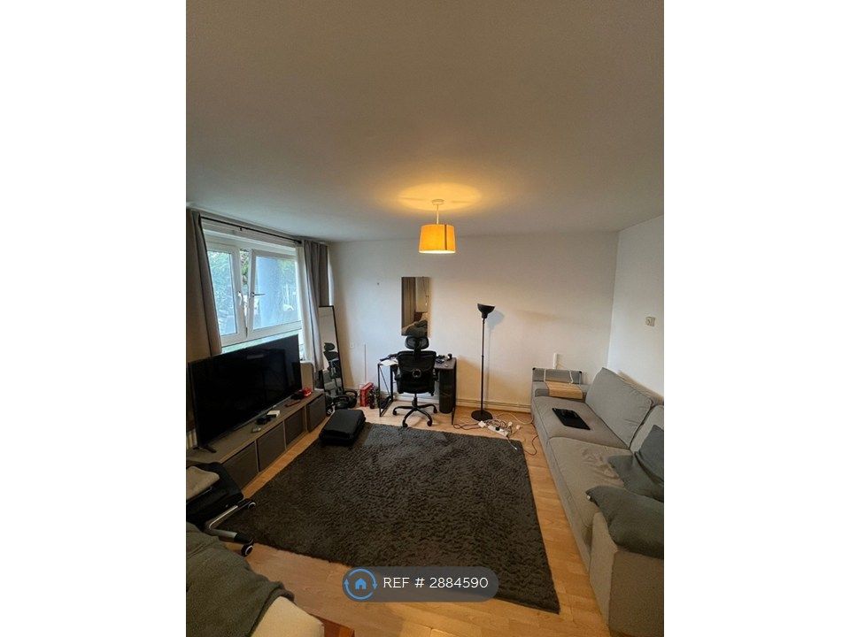 Property photo 1 of 5