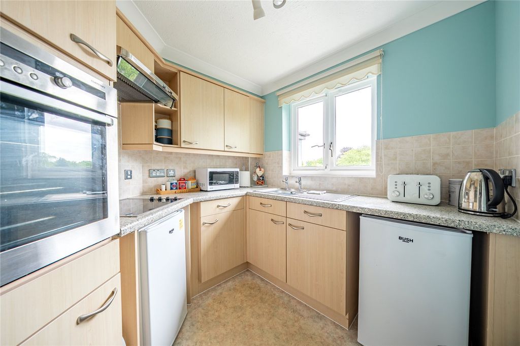 Property photo 3 of 12 Picture No. 04