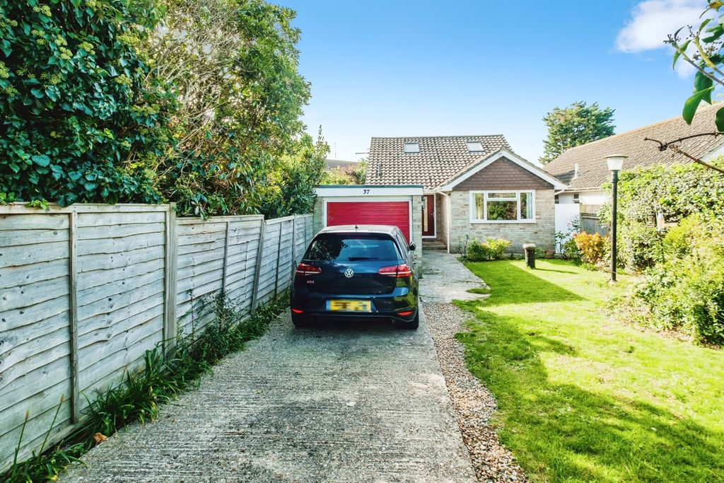 Property photo 1 of 16 Photo