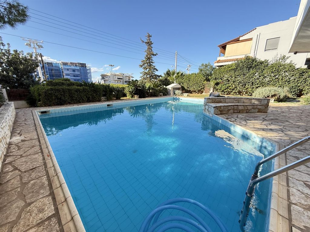 Property photo 1 of 25 Sea