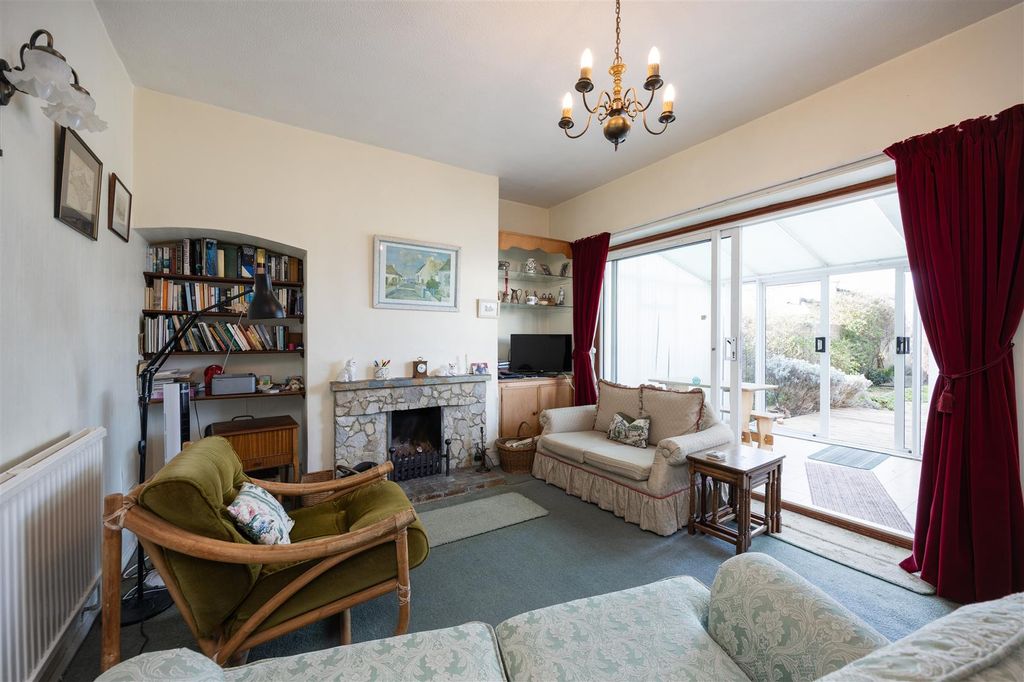 Property photo 3 of 17 Yarmouth_Spence Willard-2.Jpg