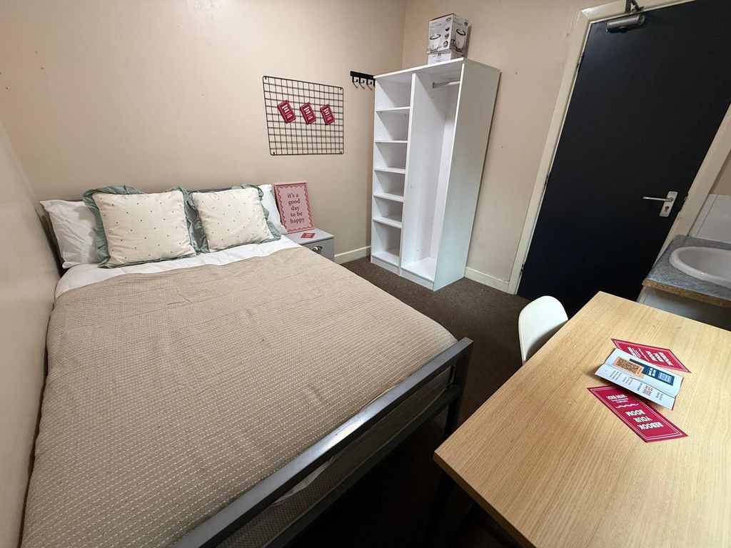 Property photo 1 of 14 Property Photo