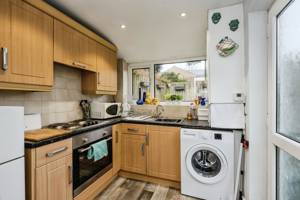 Property photo 3 of 17 Photography