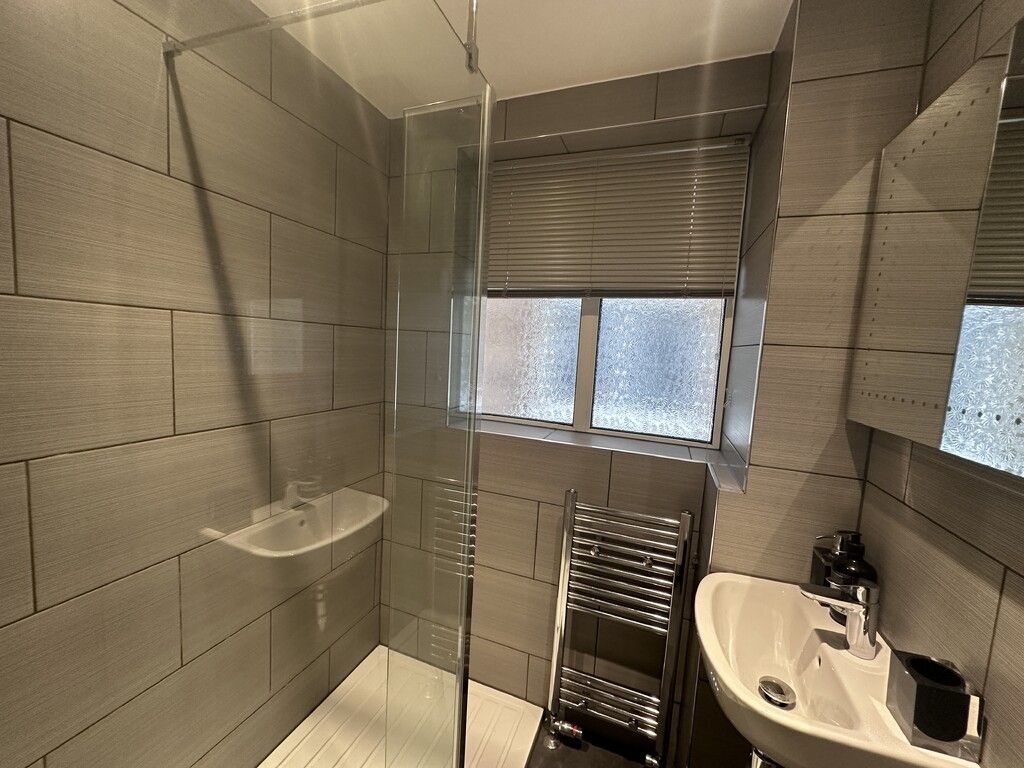 Property photo 3 of 7 Shower Room.Jpg