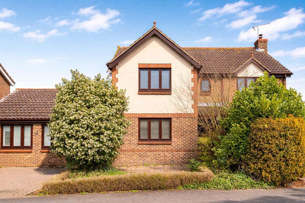 Property photo 1 of 25 Chatgpt Image Feb 18, 2026, 10_19_34 Am.Png