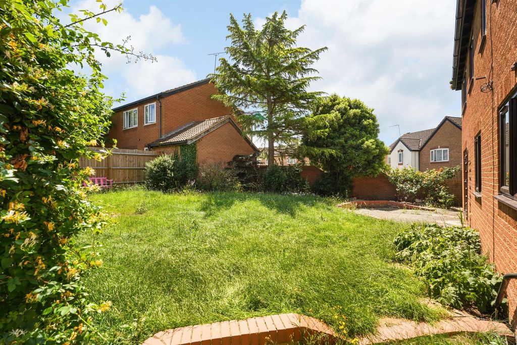 Property photo 3 of 29