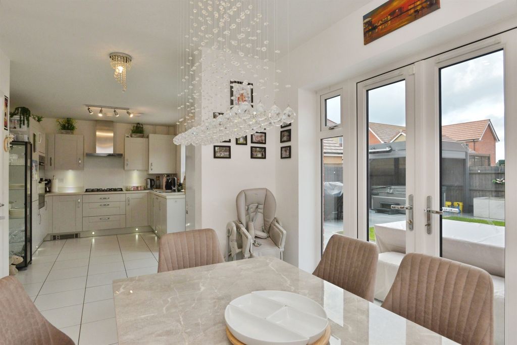 Property photo 2 of 24