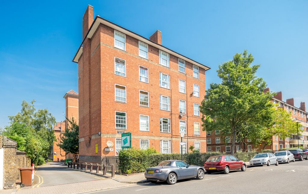 Property photo 1 of 9 N5