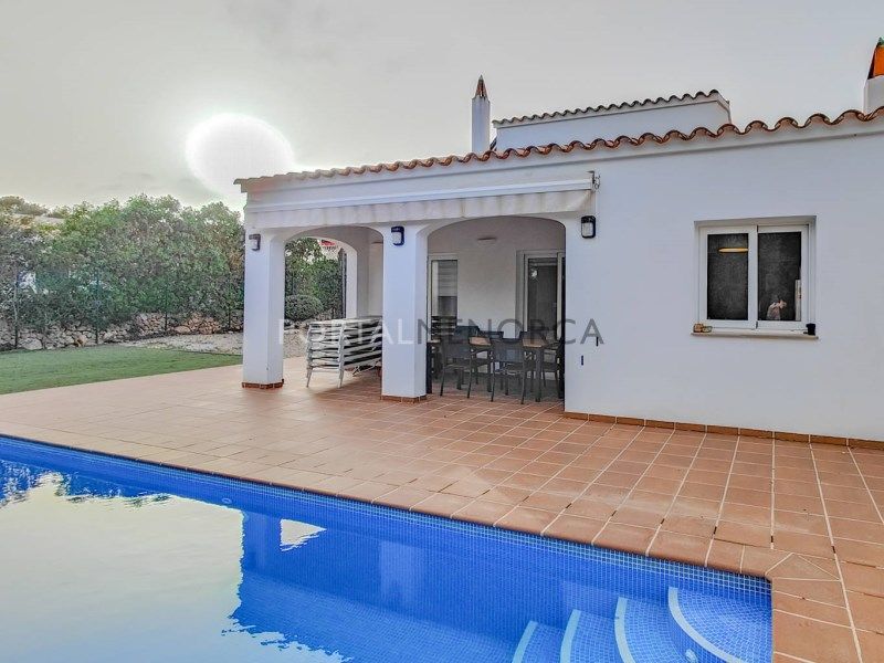 Property photo 1 of 31