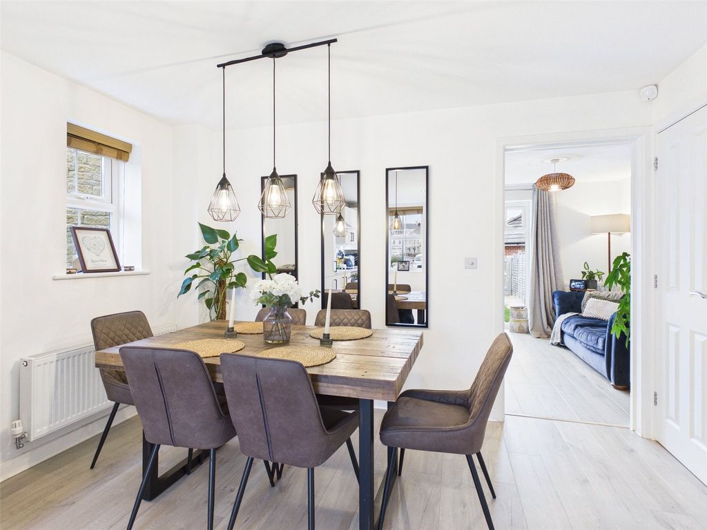 Property photo 3 of 15 Picture No. 17