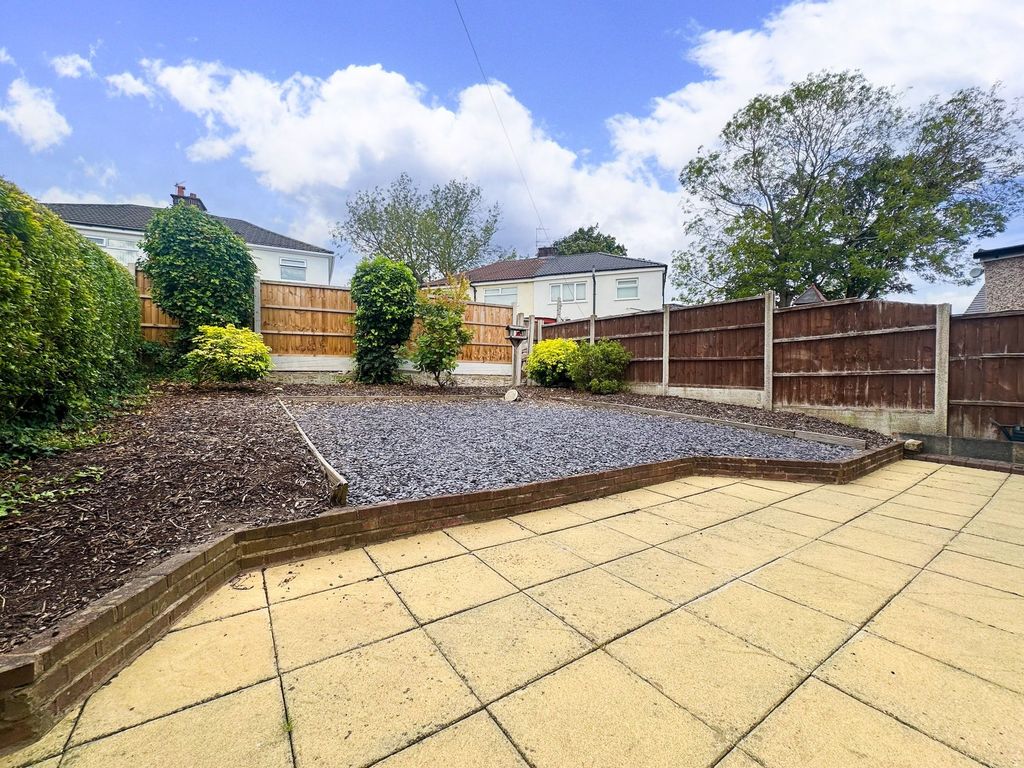 Property photo 3 of 13 Photo 11