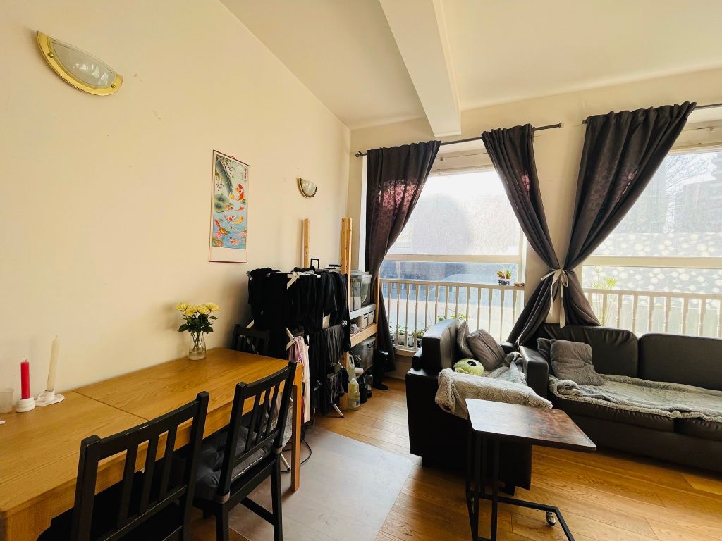 Property photo 2 of 5 Image1.Jpeg