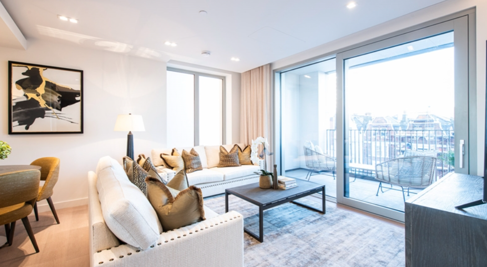 Property photo 2 of 8