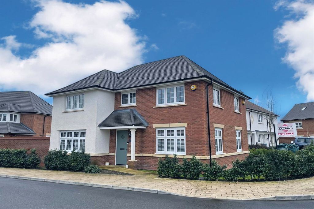 Property photo 1 of 29 (Main)