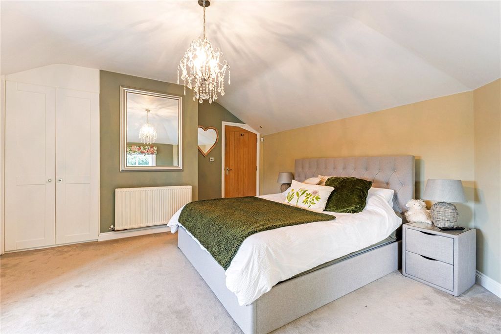 Additional image 10 of 4 bed semi-detached house for saleCroeshowell Hill, Rossett, Wrexham LL12