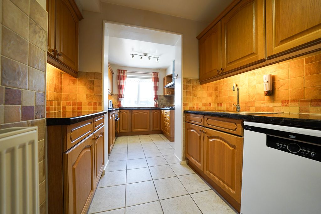 Property photo 2 of 21 Dsc02393