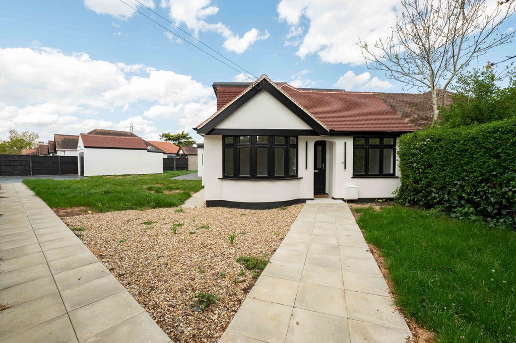 Property photo 1 of 23
