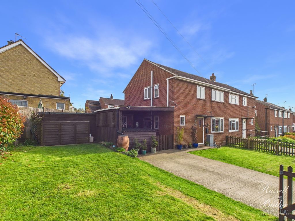 Property photo 1 of 10 Cam01995G0-Pr0425-Still002