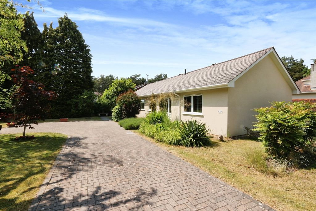 Property photo 1 of 17 Picture No. 24
