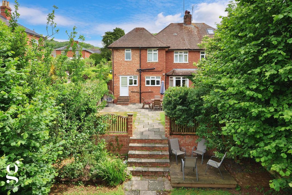 Property photo 1 of 35
