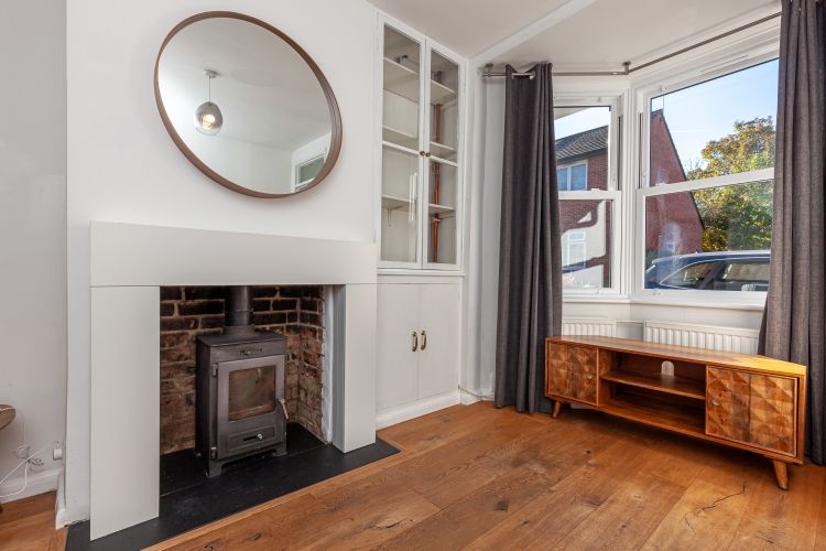 Property photo 1 of 9 267151