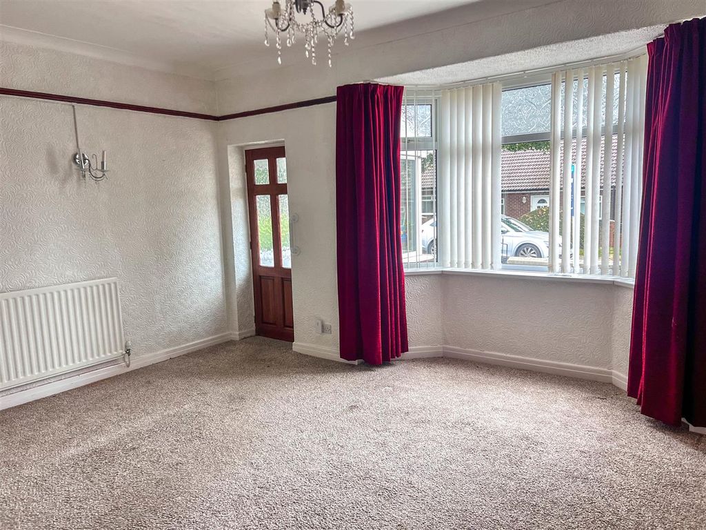 Property photo 3 of 22 L1.Jpg