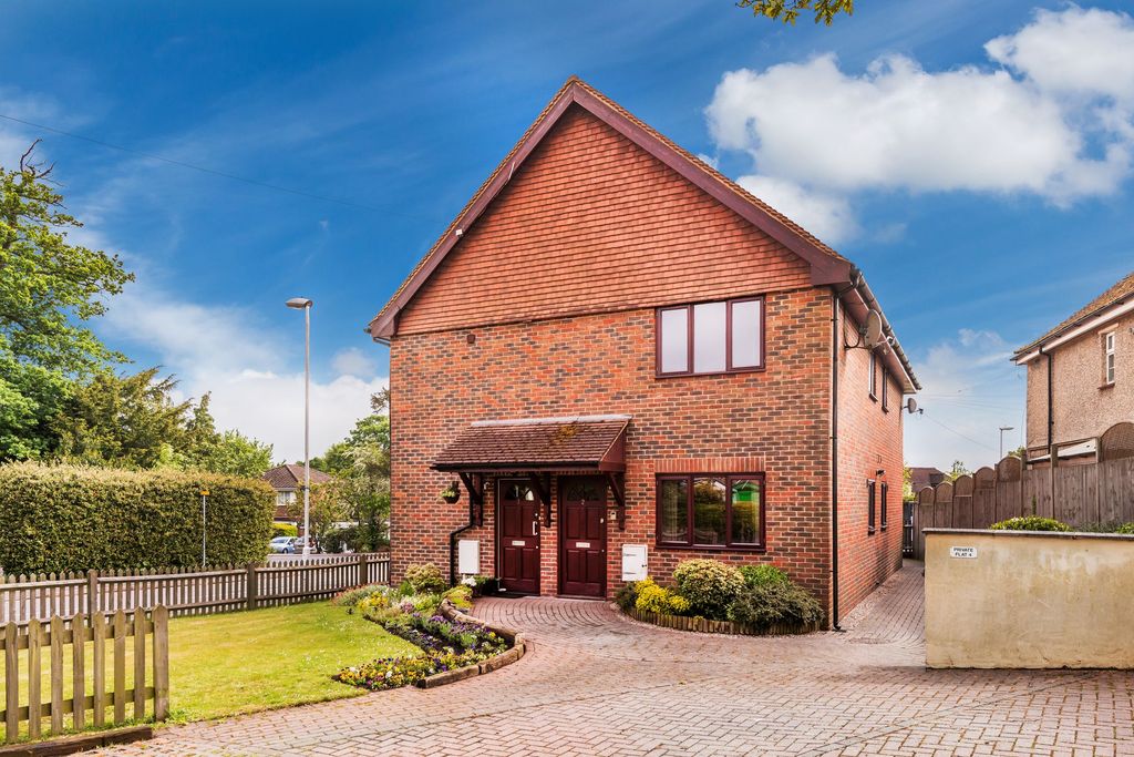Property photo 1 of 10