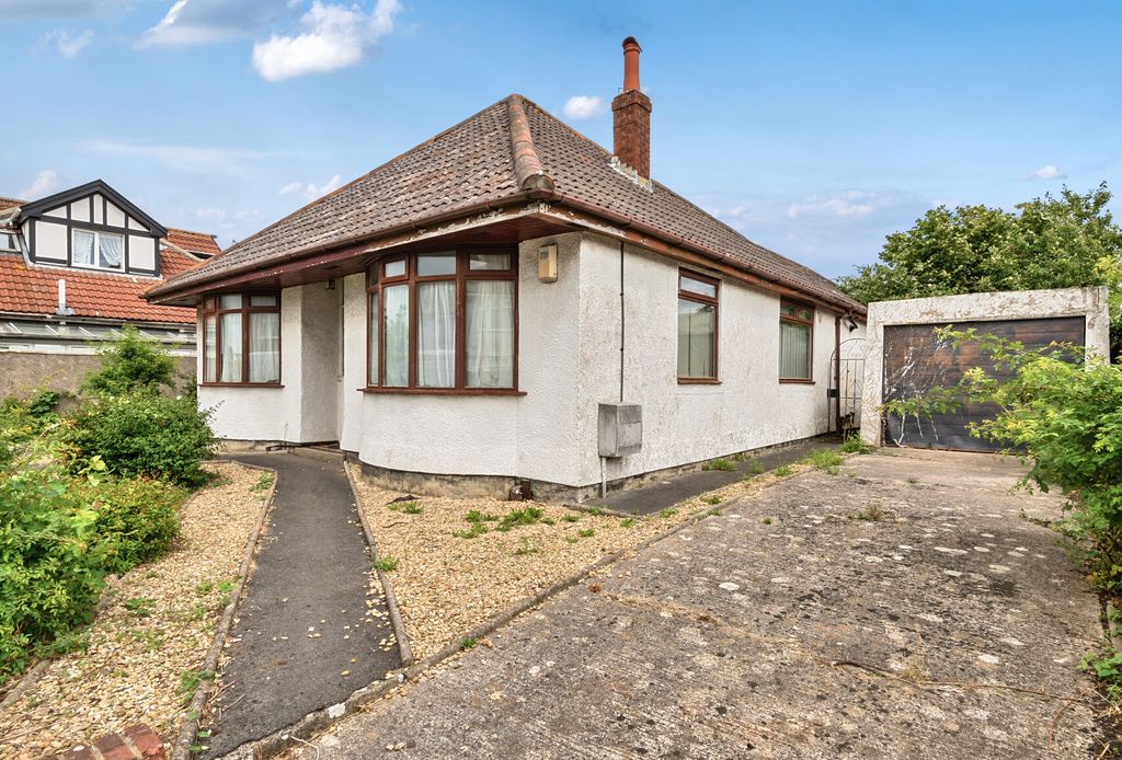 Property photo 3 of 19 1316257-2-685Ab0d...