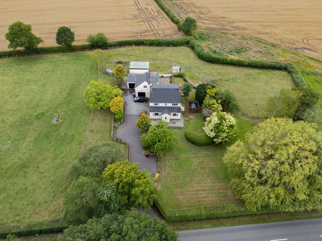Property photo 3 of 22