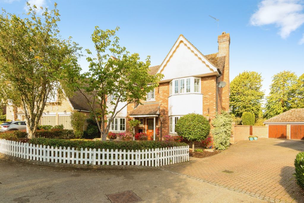 Property photo 1 of 33
