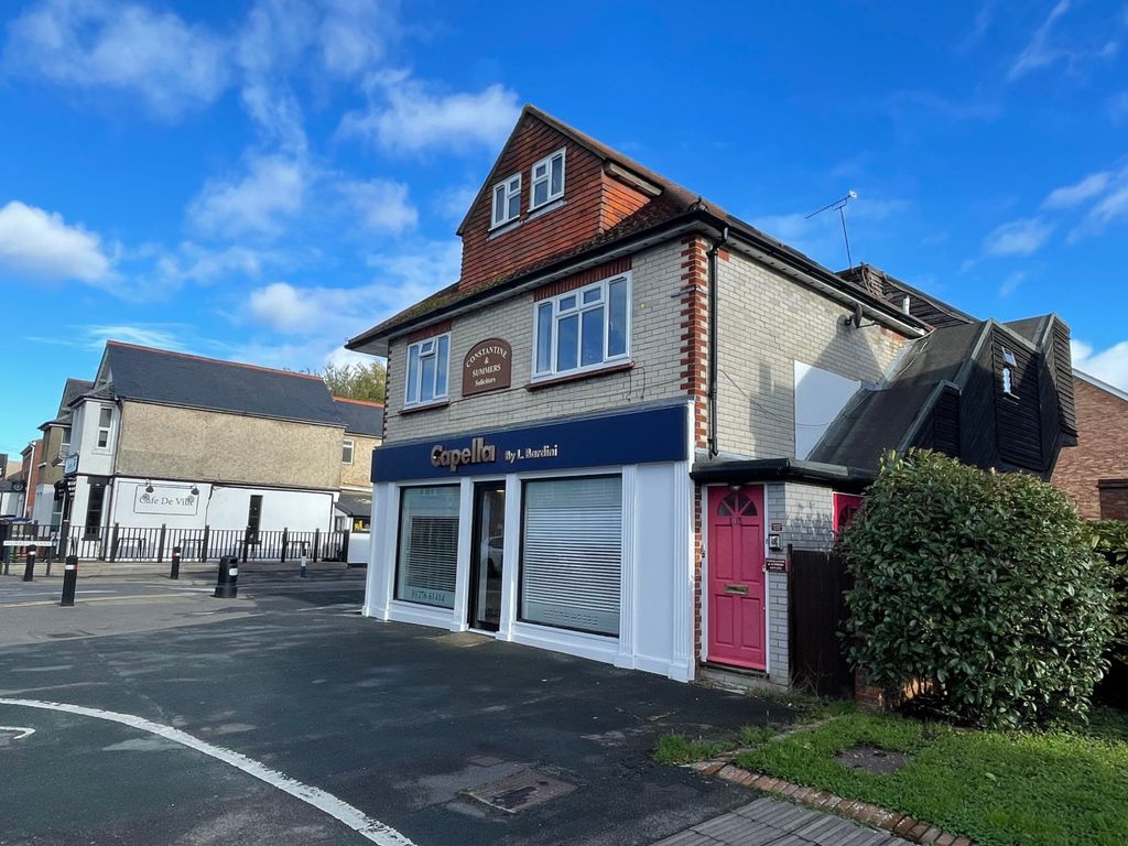 Property photo 1 of 4