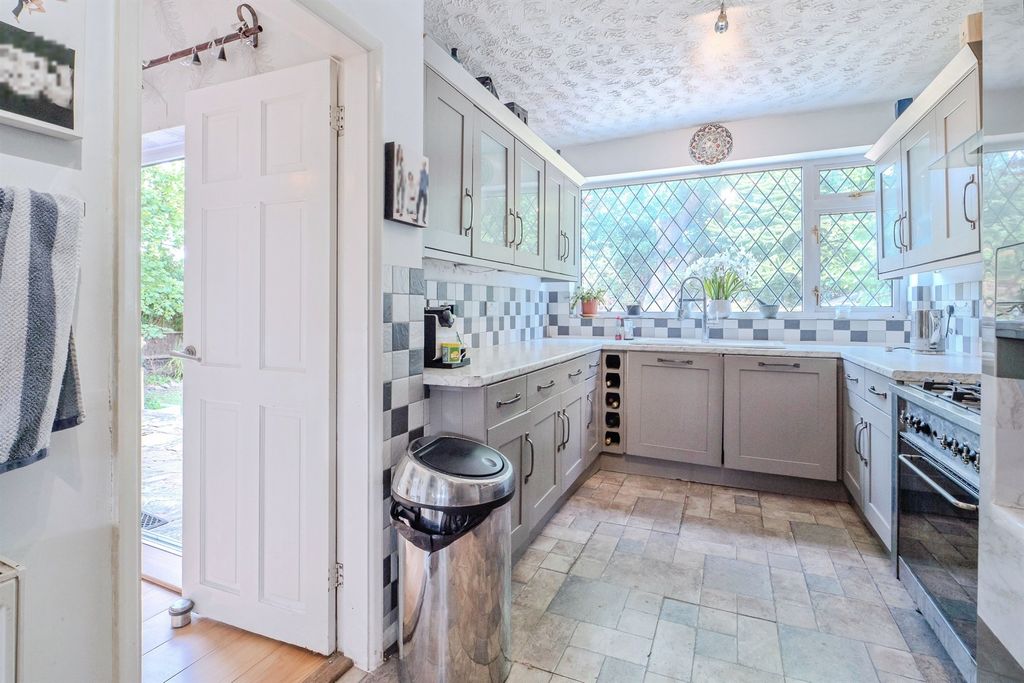 Additional image 10 of 3 bed detached house for saleNanpantan Road, Nanpantan, Loughborough LE11